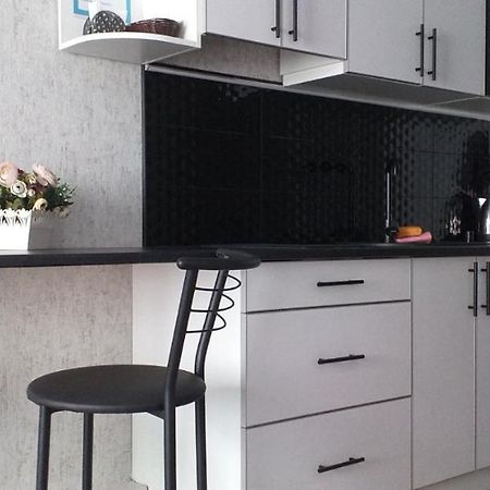 Жк Бестужевские Сады 3 Этаж Charkiv Exteriör bild